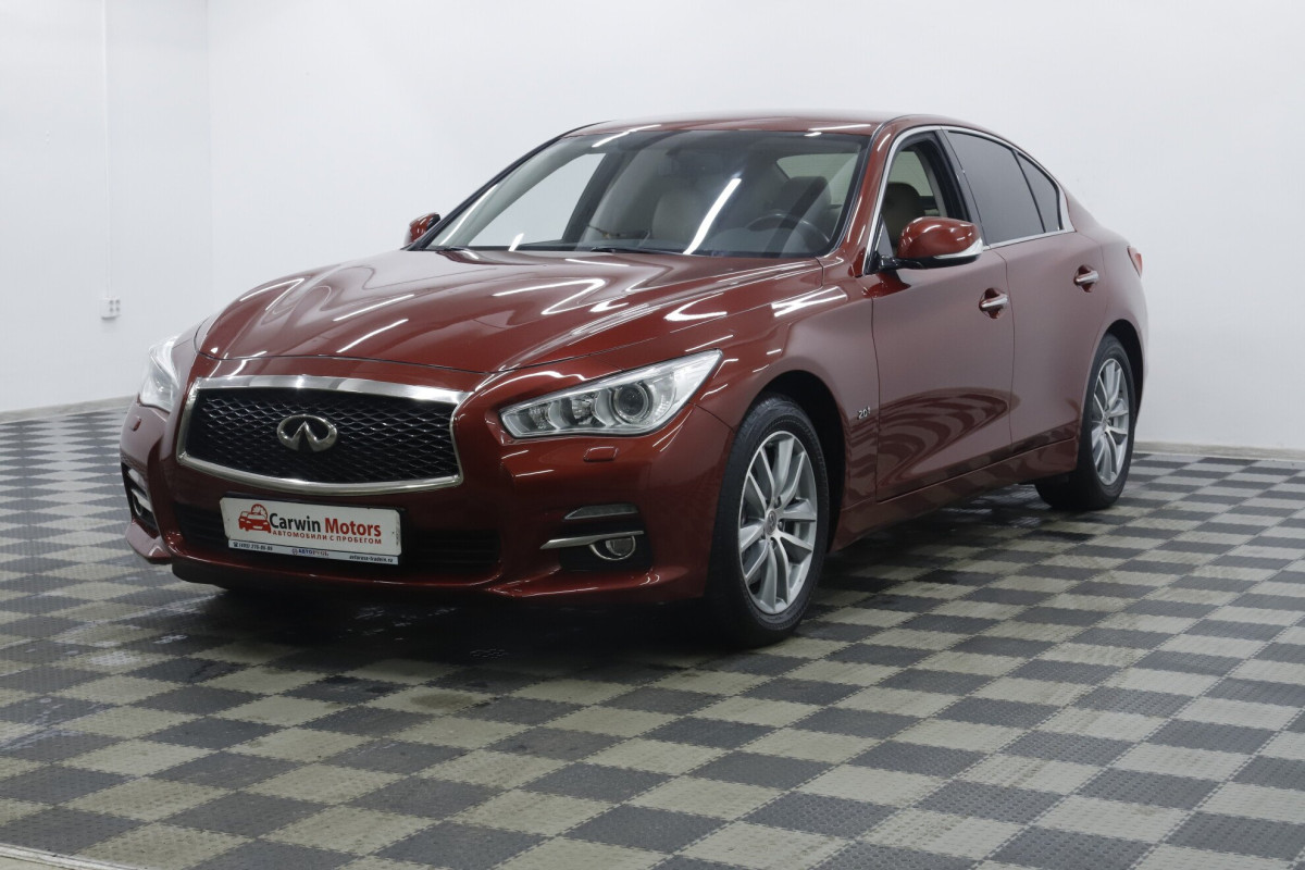 Infiniti Q50