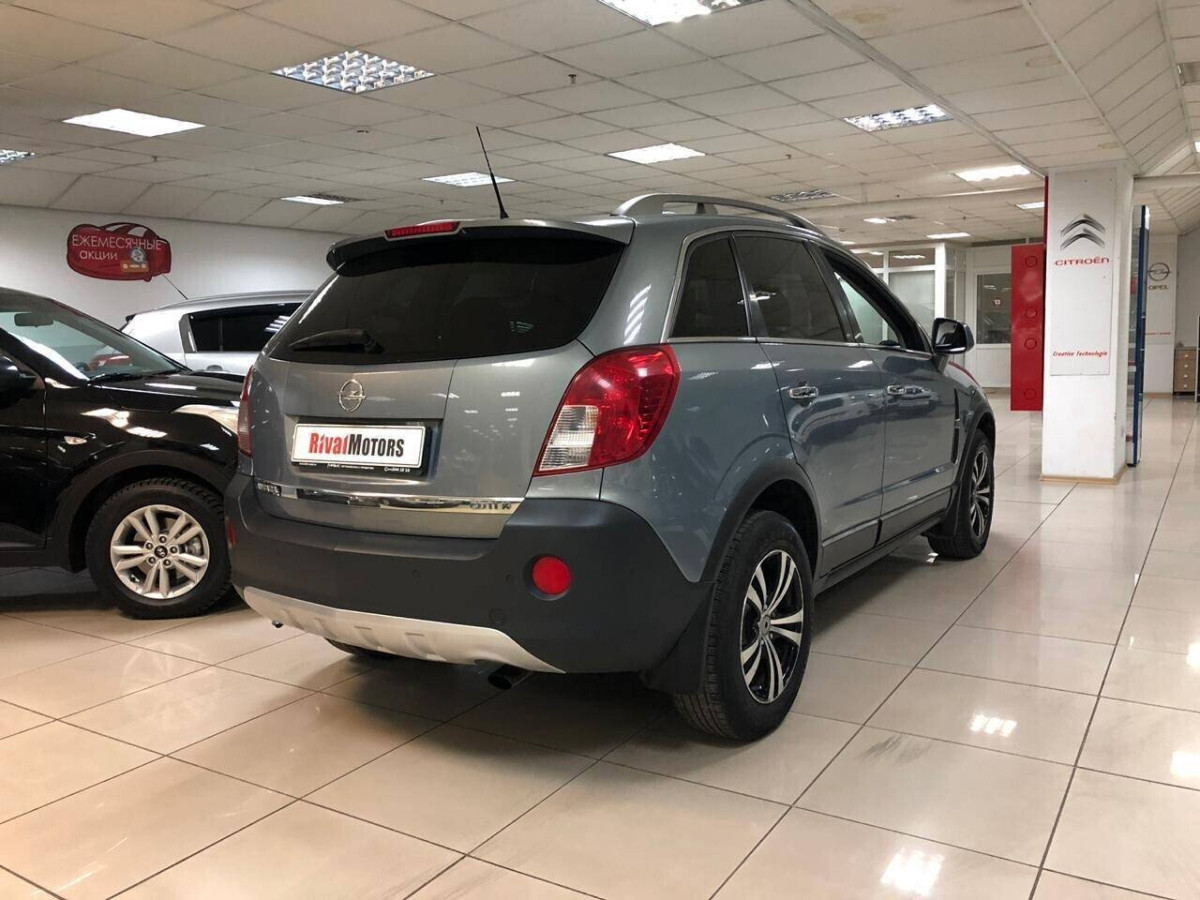 Opel Antara