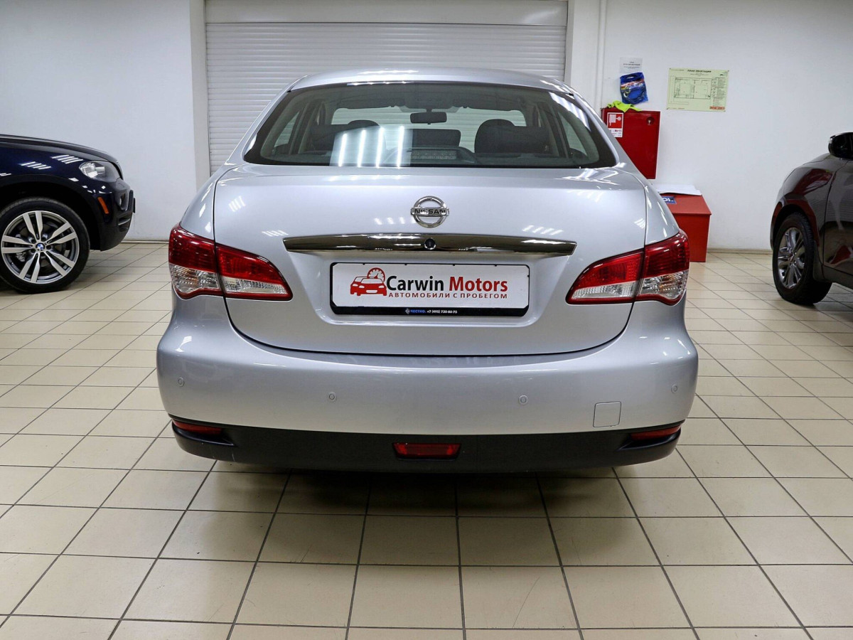 Nissan Almera