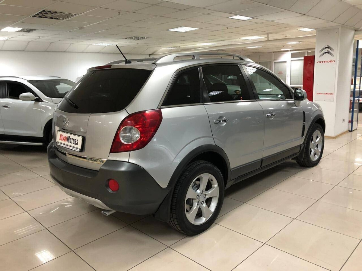 Opel Antara