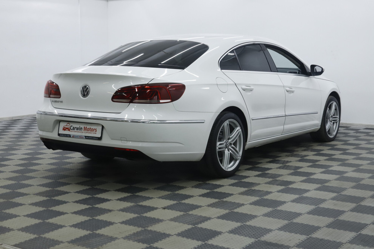 Volkswagen Passat CC