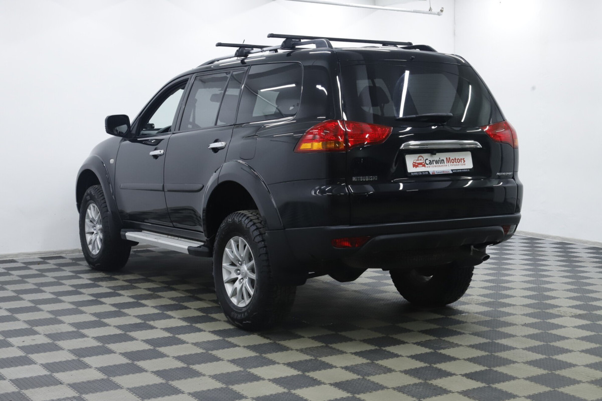 Mitsubishi Pajero Sport