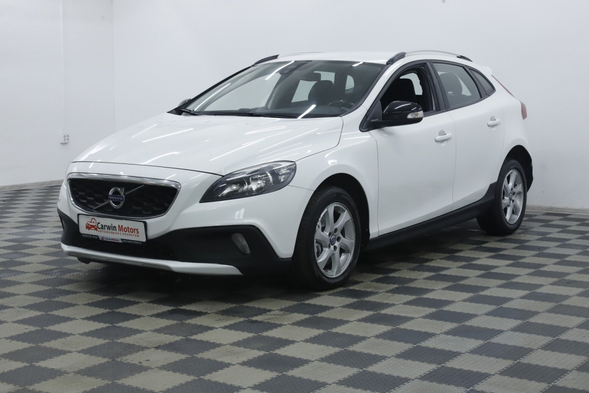 Volvo V40