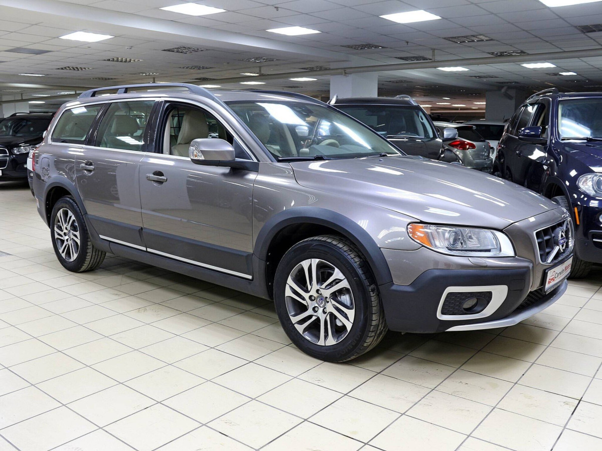 Volvo XC70