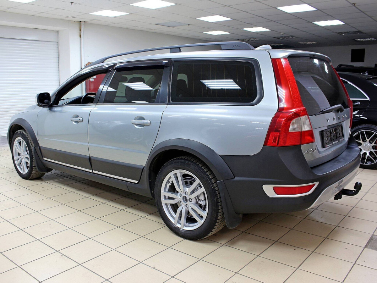 Volvo XC70