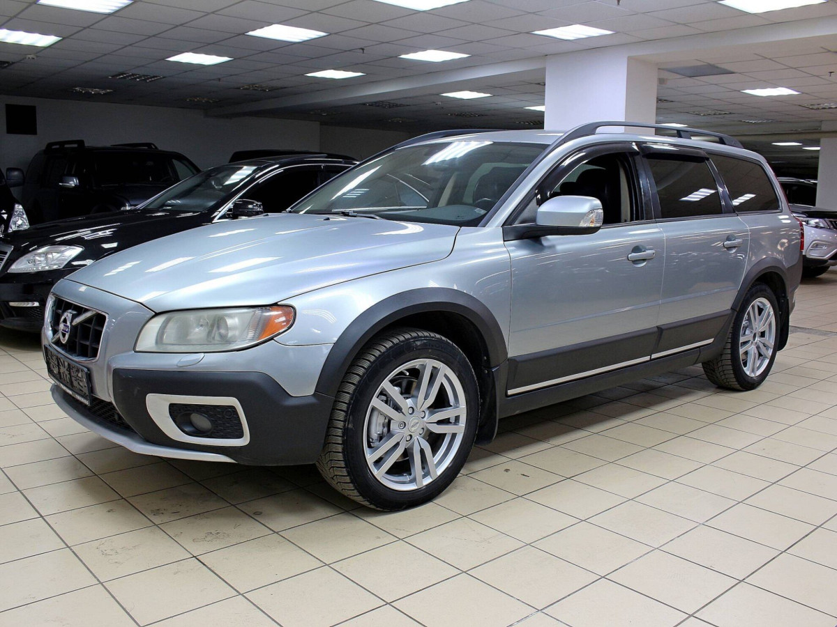 Volvo XC70