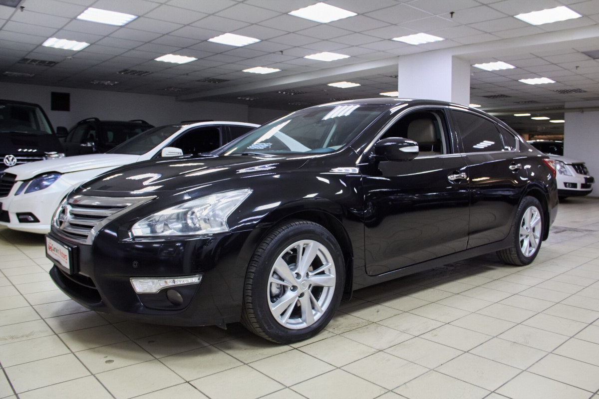 Nissan Teana