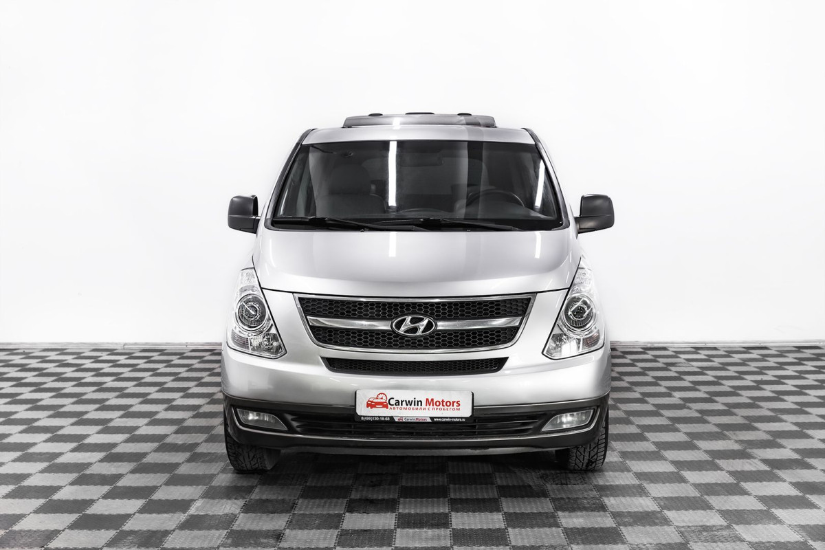 Hyundai Grand Starex