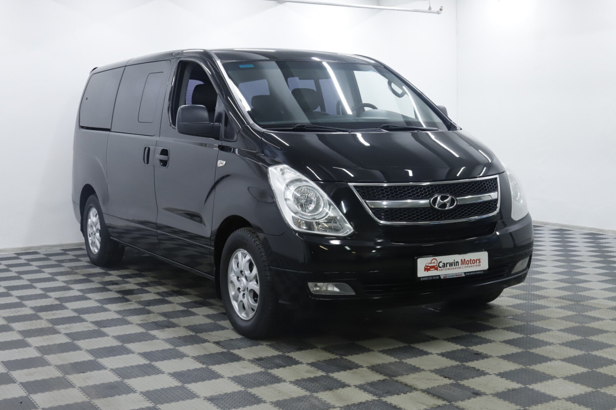 Hyundai Grand Starex