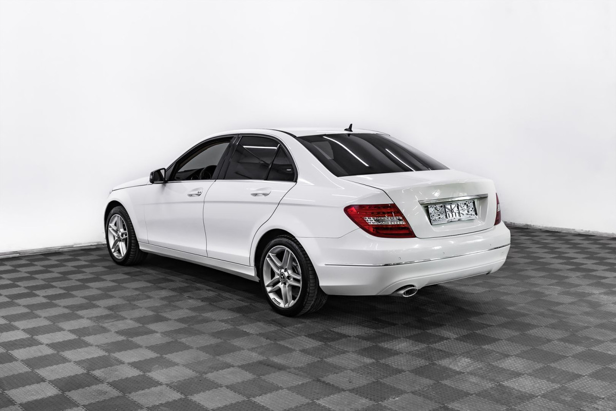 Mercedes-Benz C-Класс