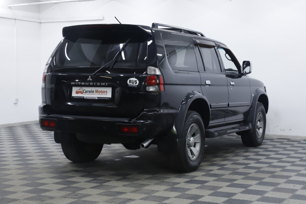 Mitsubishi Pajero Sport