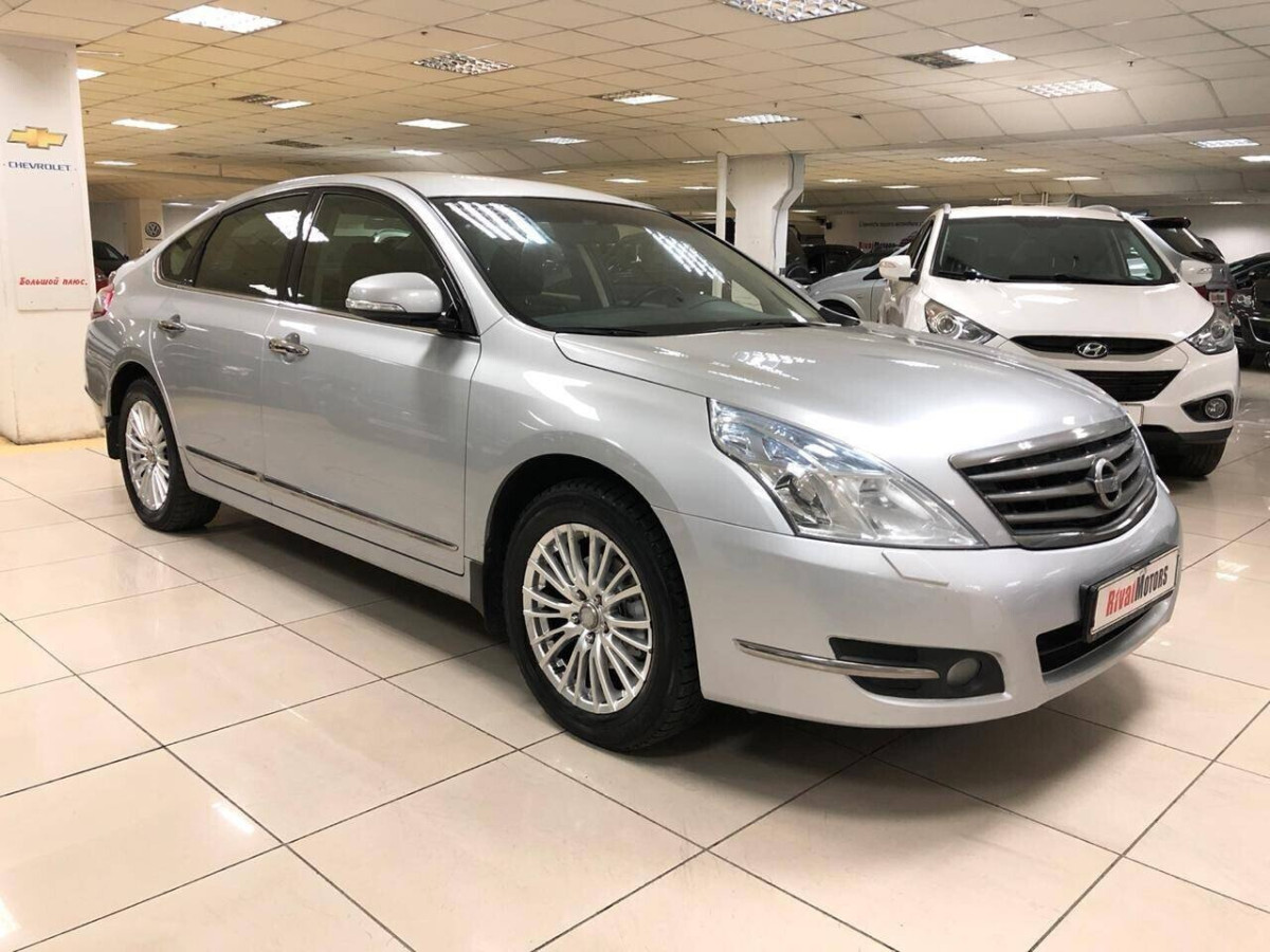 Nissan Teana