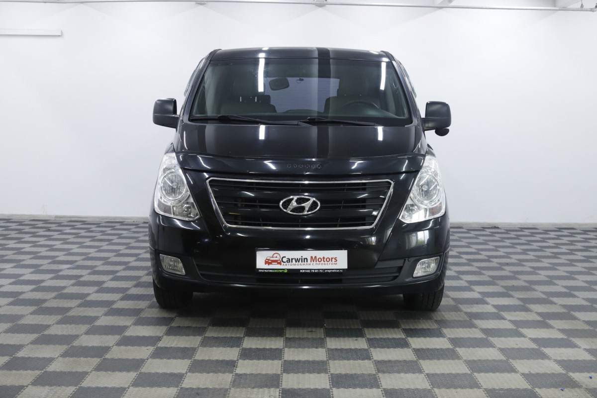 Hyundai Grand Starex