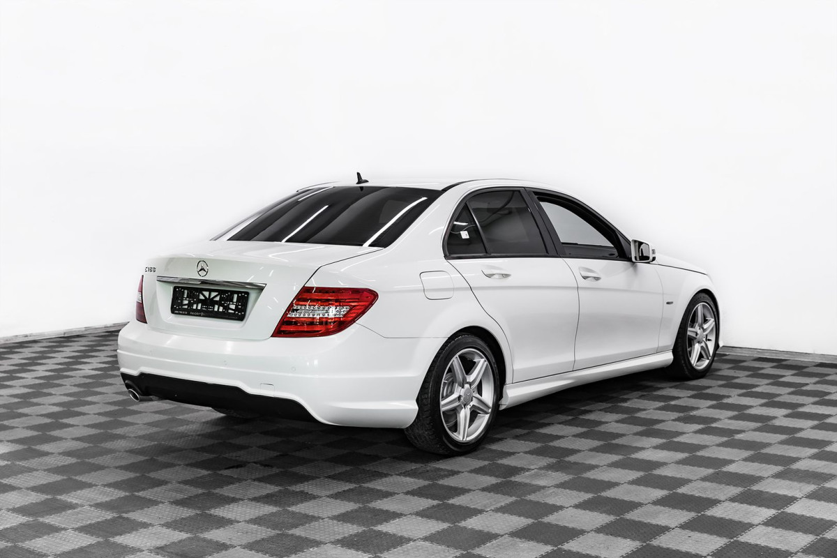 Mercedes-Benz C-Класс