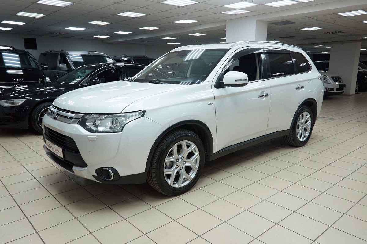 Mitsubishi Outlander