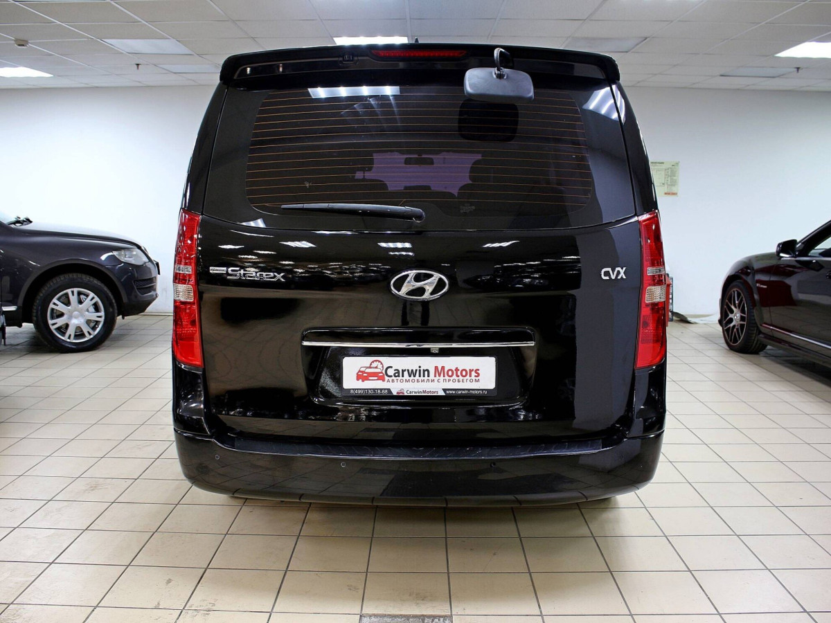 Hyundai Grand Starex