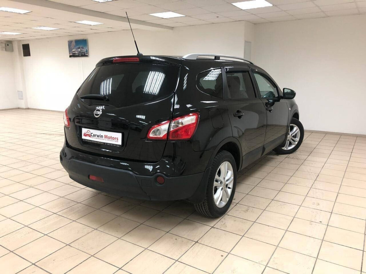 Nissan Qashqai+2