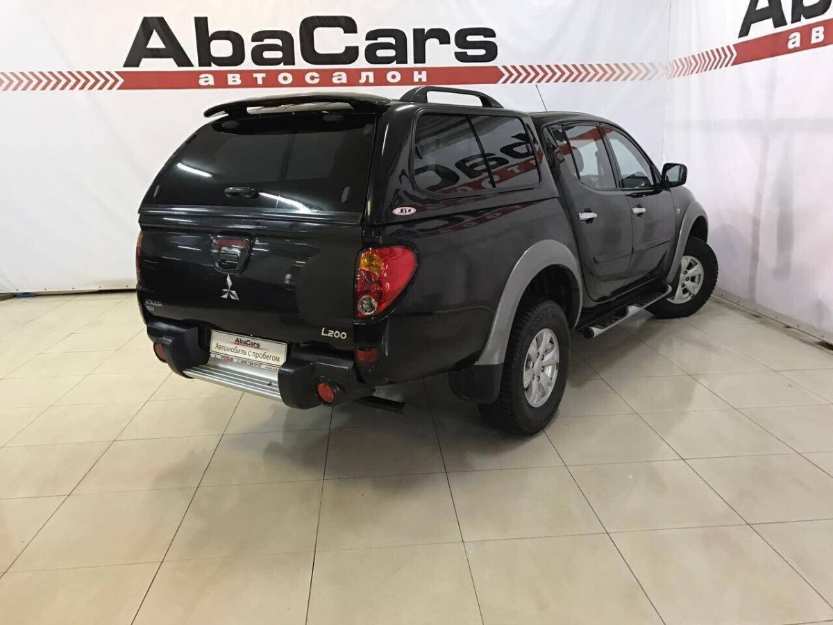 Mitsubishi L200