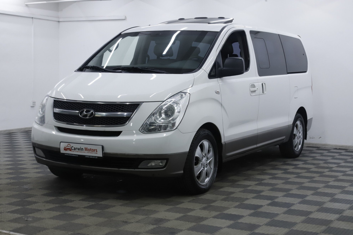 Hyundai Grand Starex