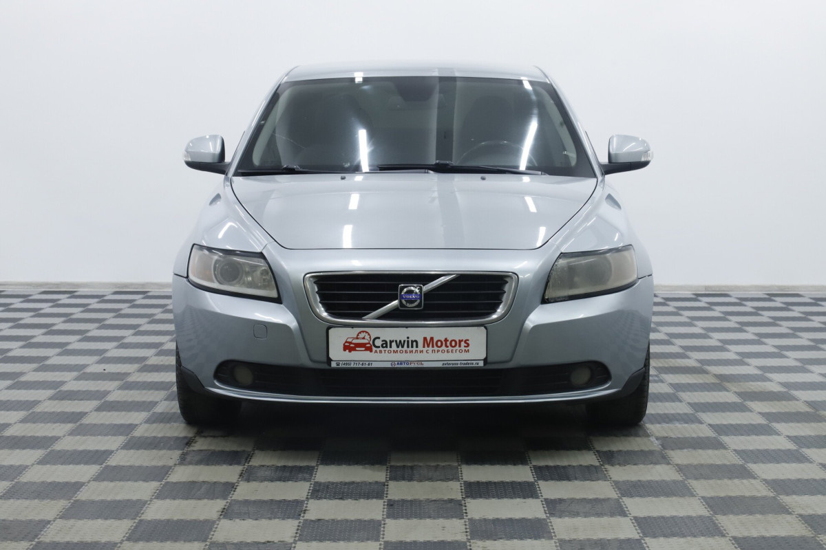 Volvo S40