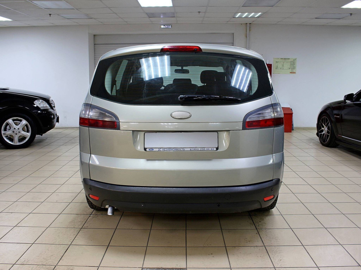 Ford S-MAX