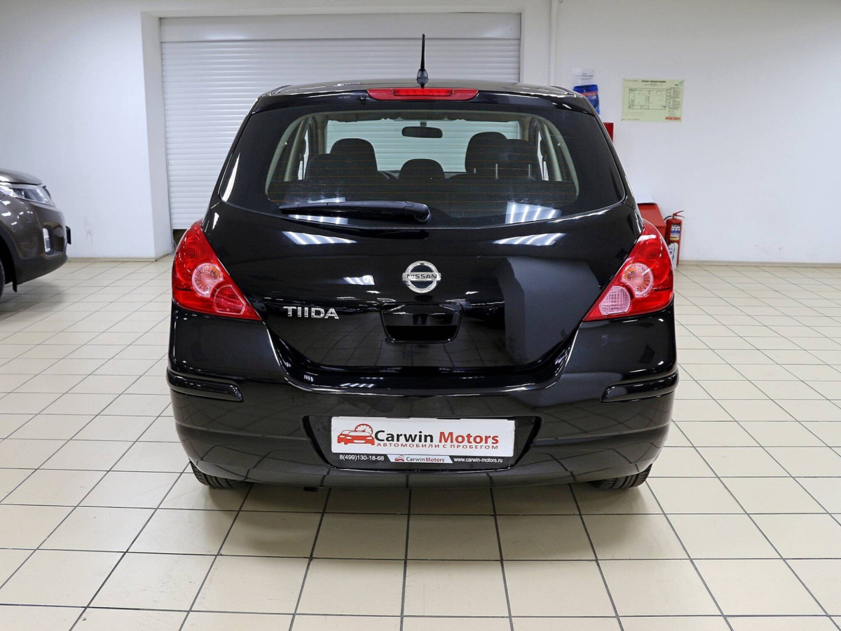 Nissan Tiida