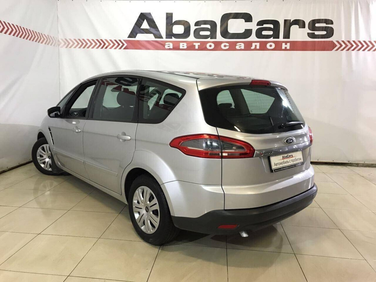 Ford S-MAX