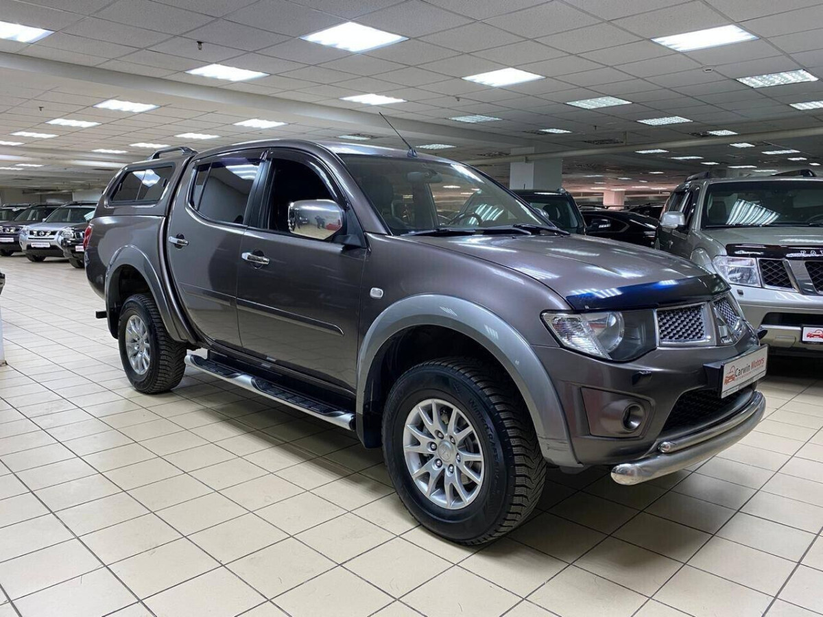 Mitsubishi L200