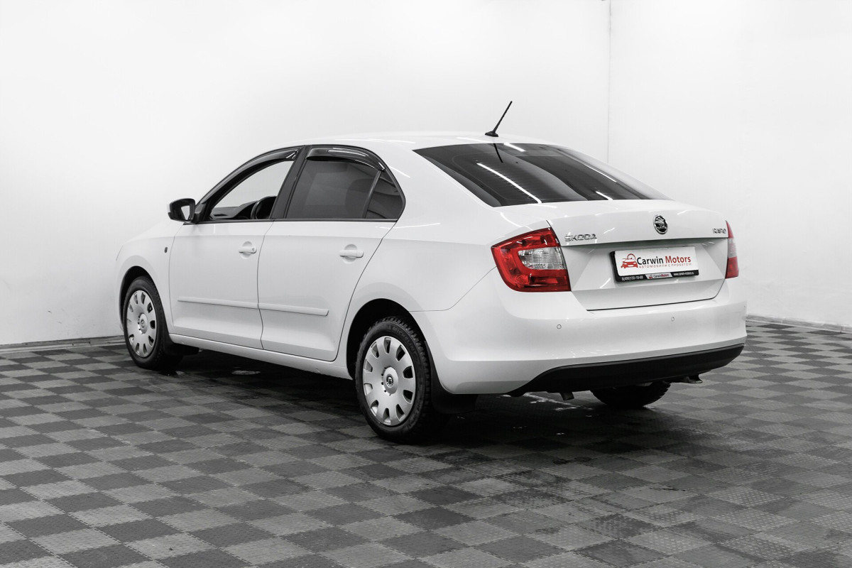 Skoda Rapid