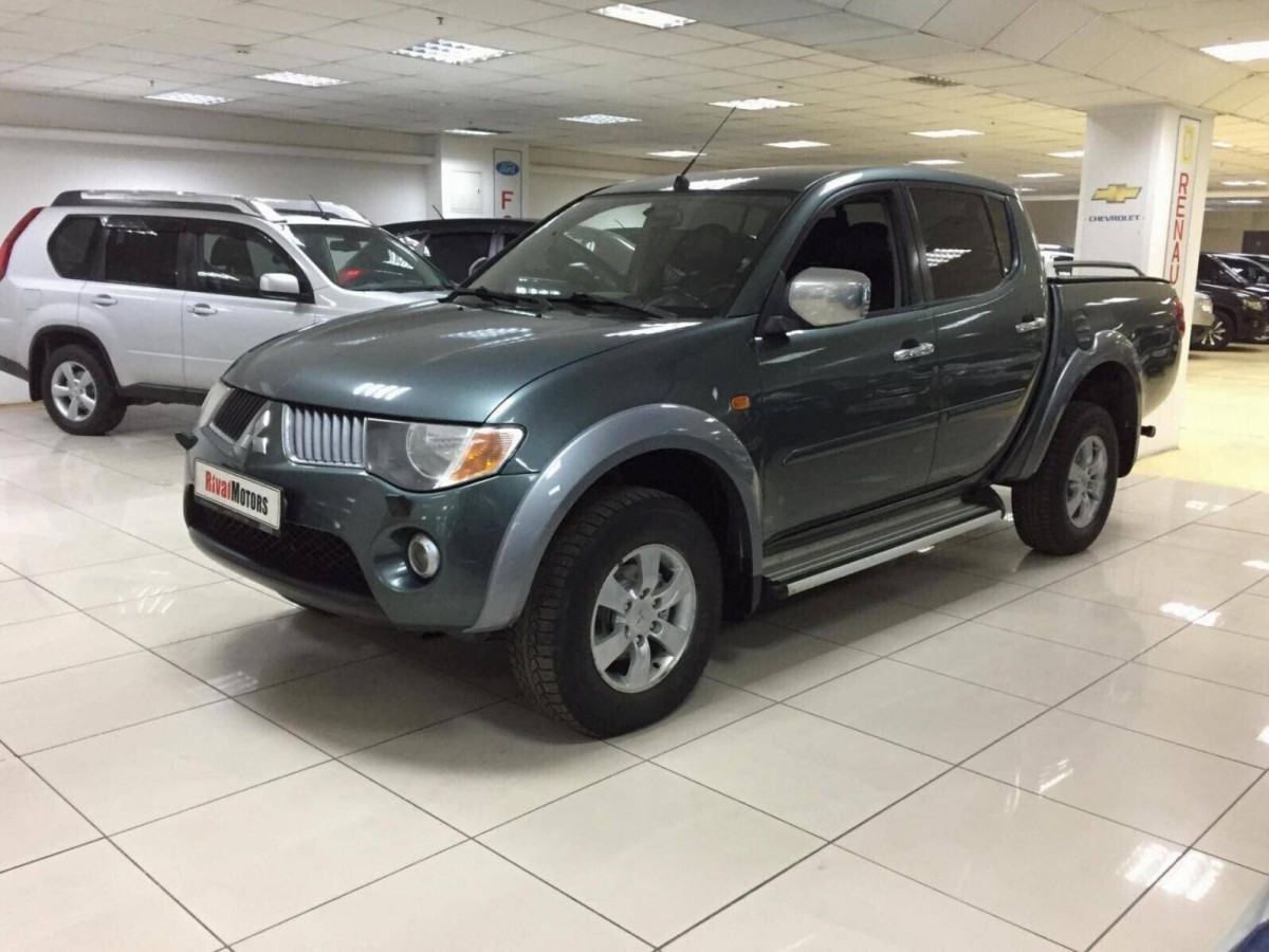 Mitsubishi L200