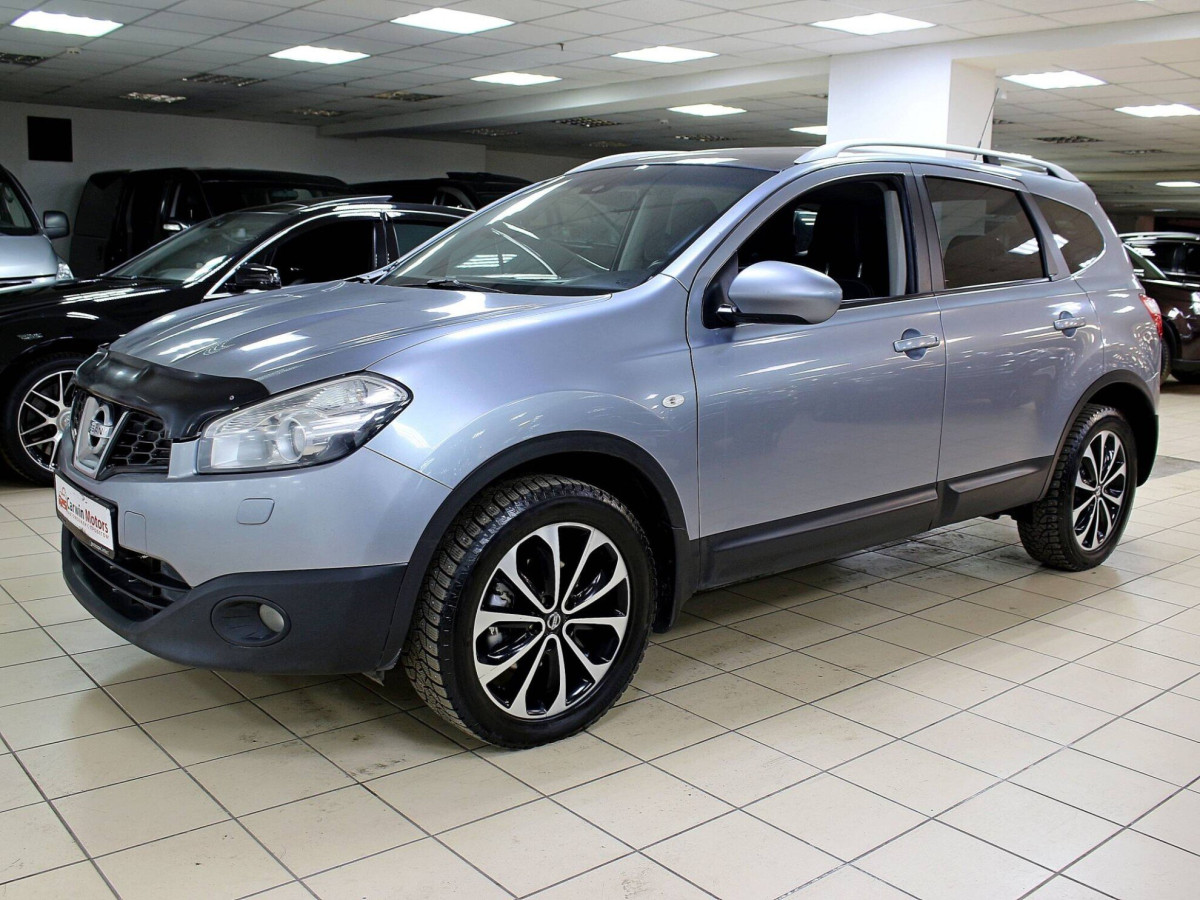 Nissan Qashqai+2