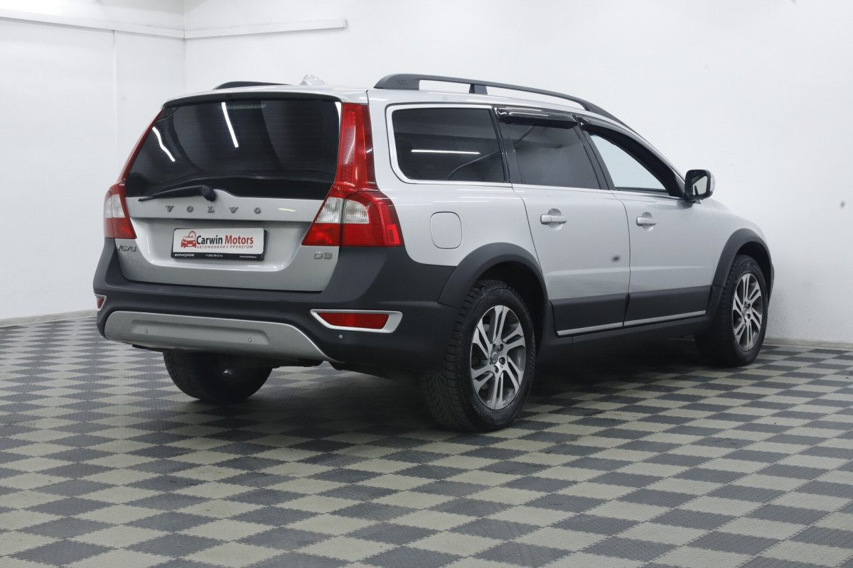 Volvo XC70