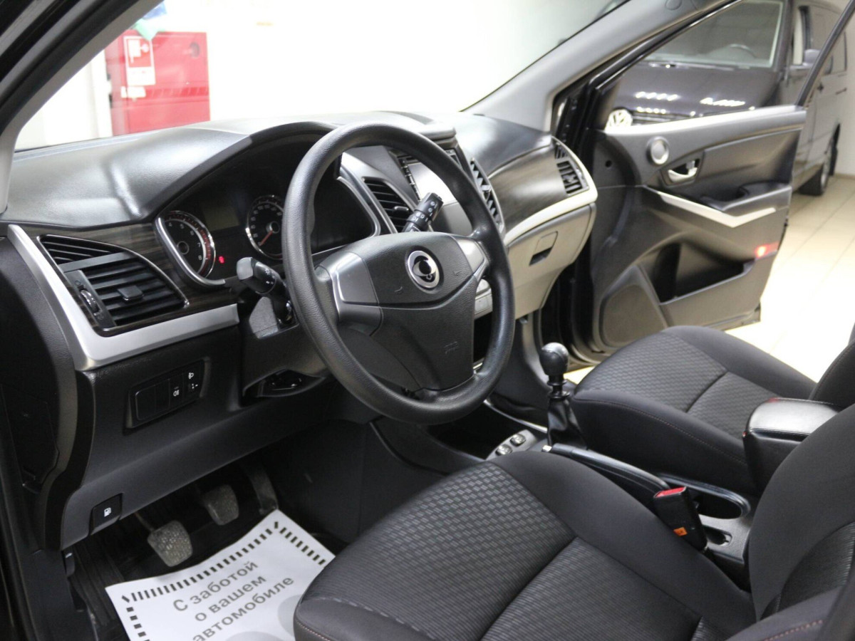 SsangYong Actyon