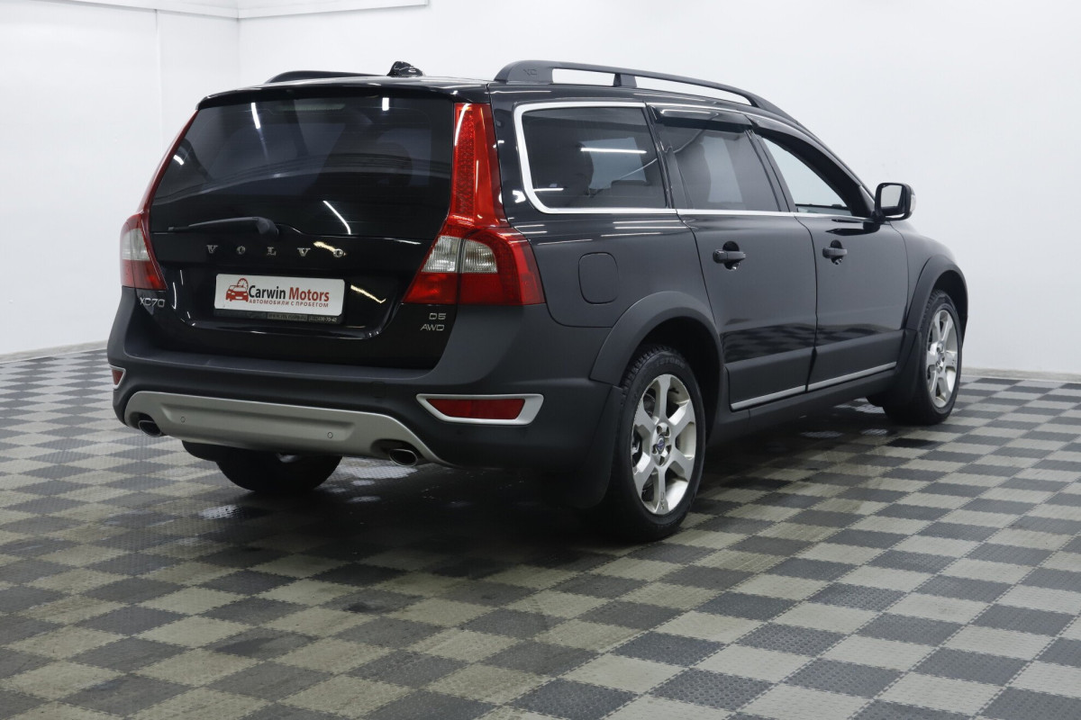 Volvo XC70