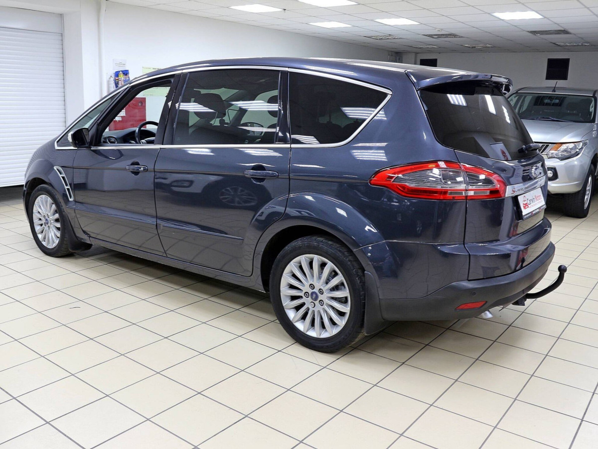 Ford S-MAX