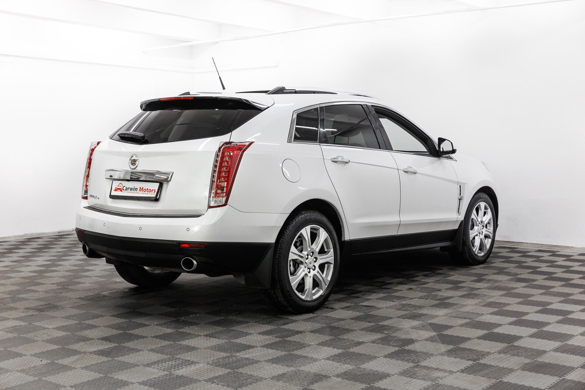 Cadillac SRX