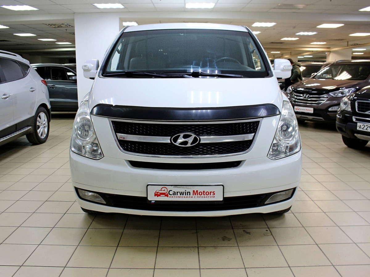 Hyundai Grand Starex