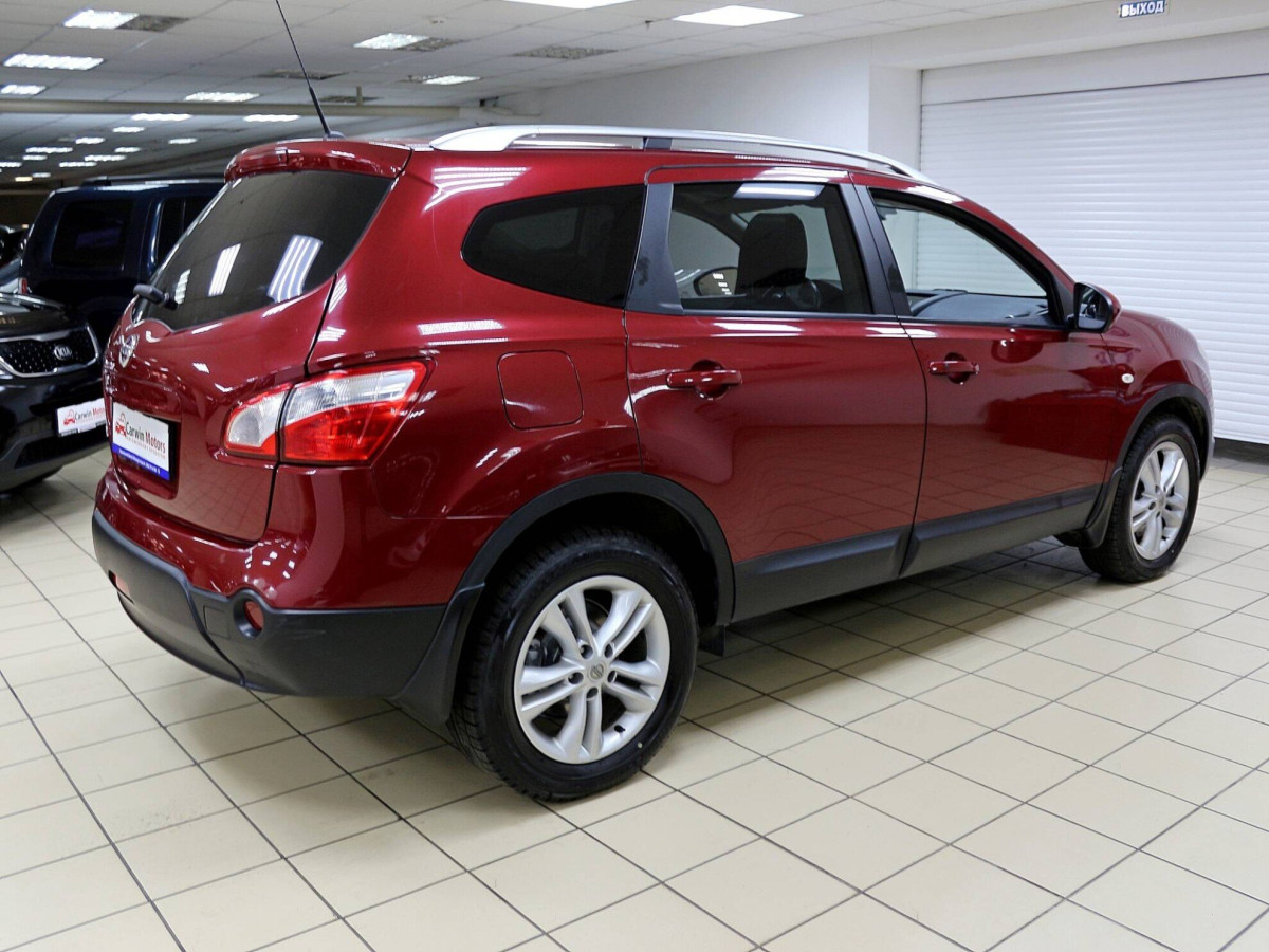 Nissan Qashqai+2