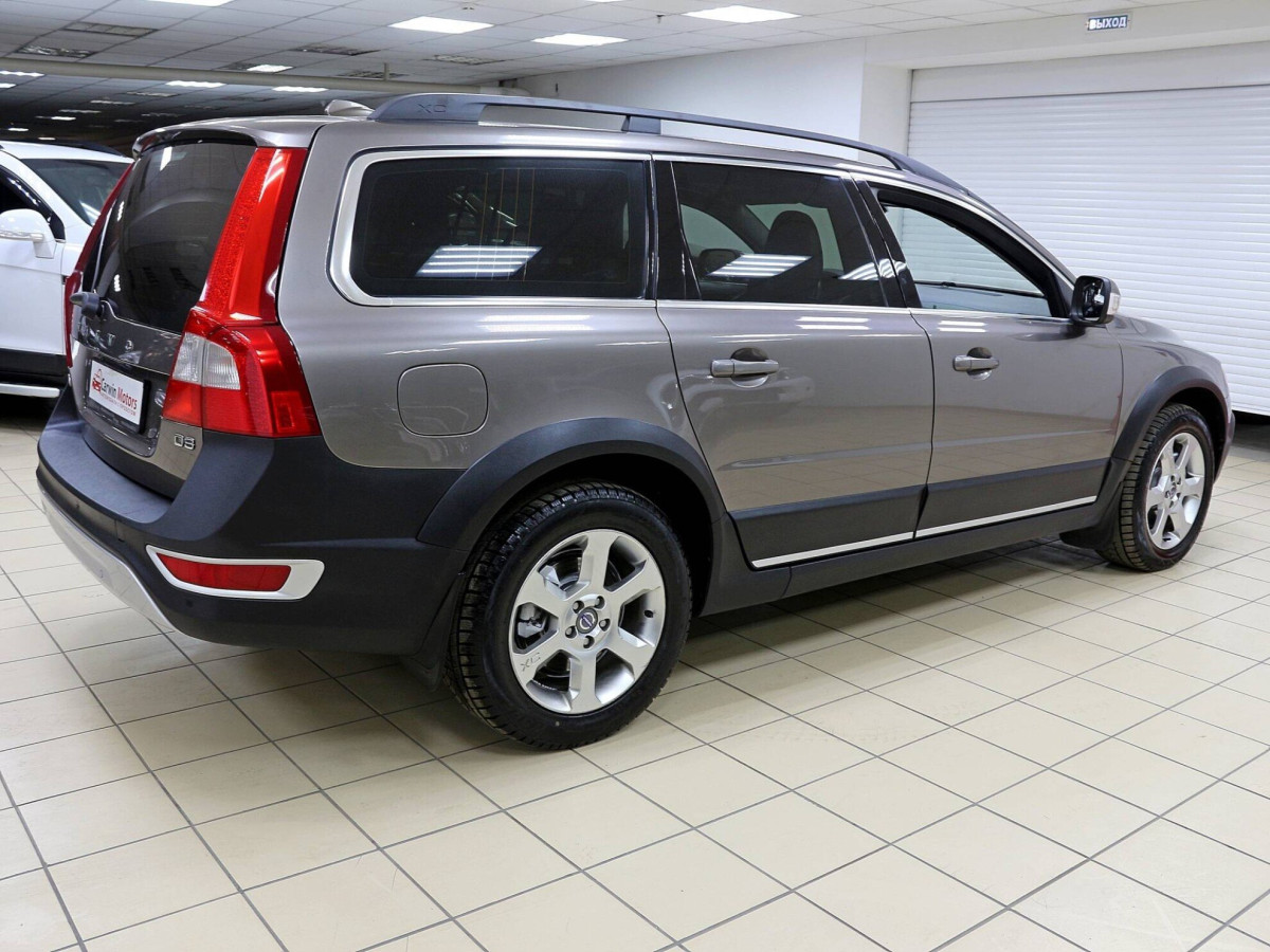 Volvo XC70