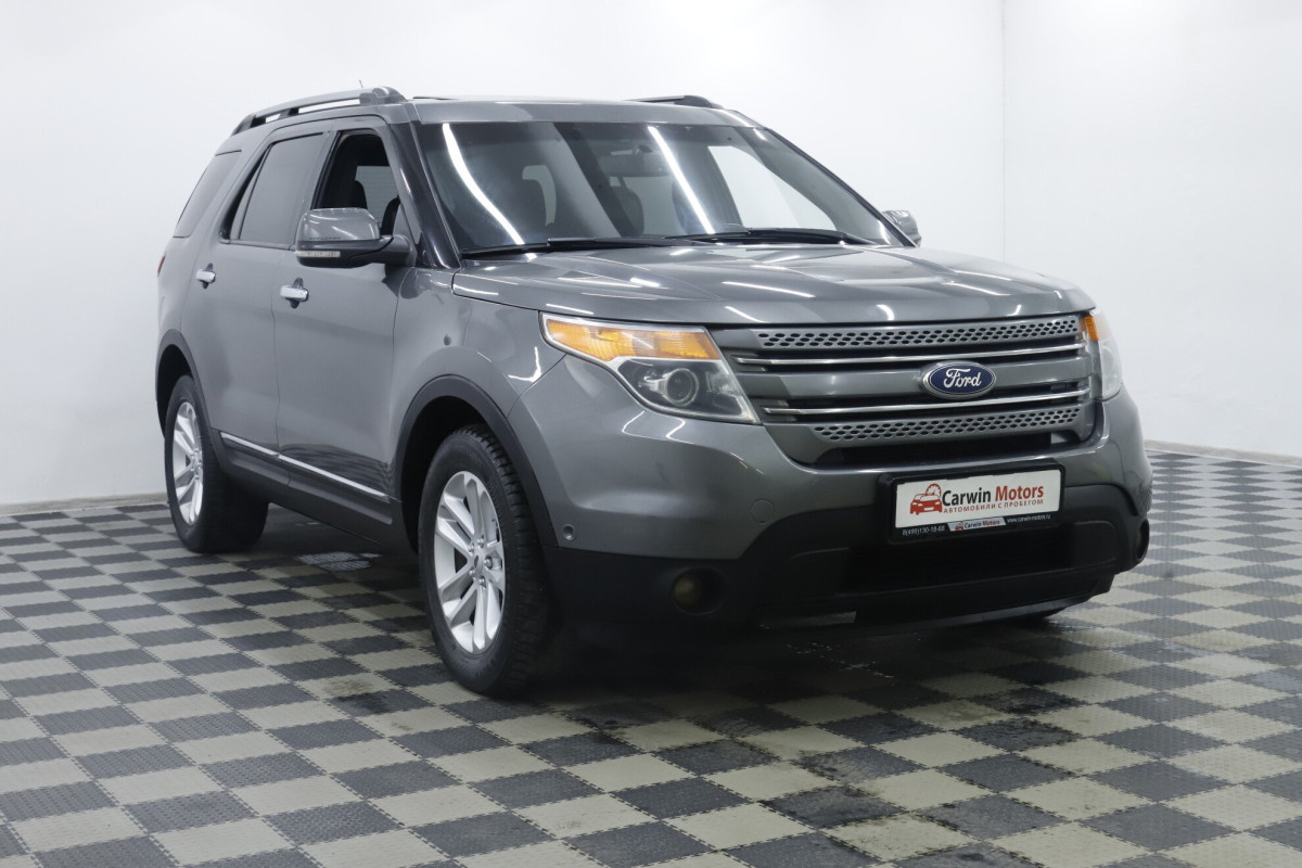 Ford Explorer