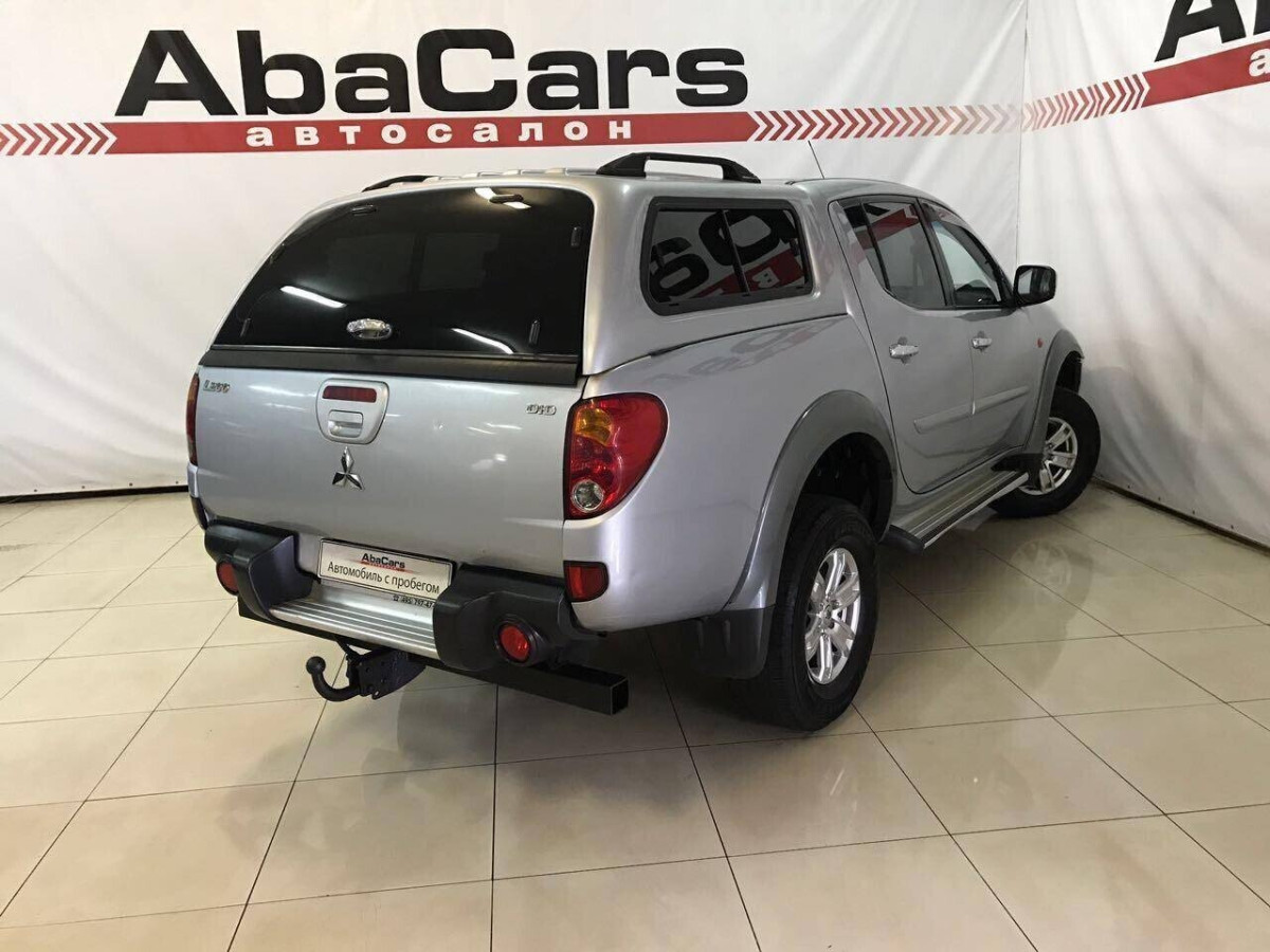 Mitsubishi L200