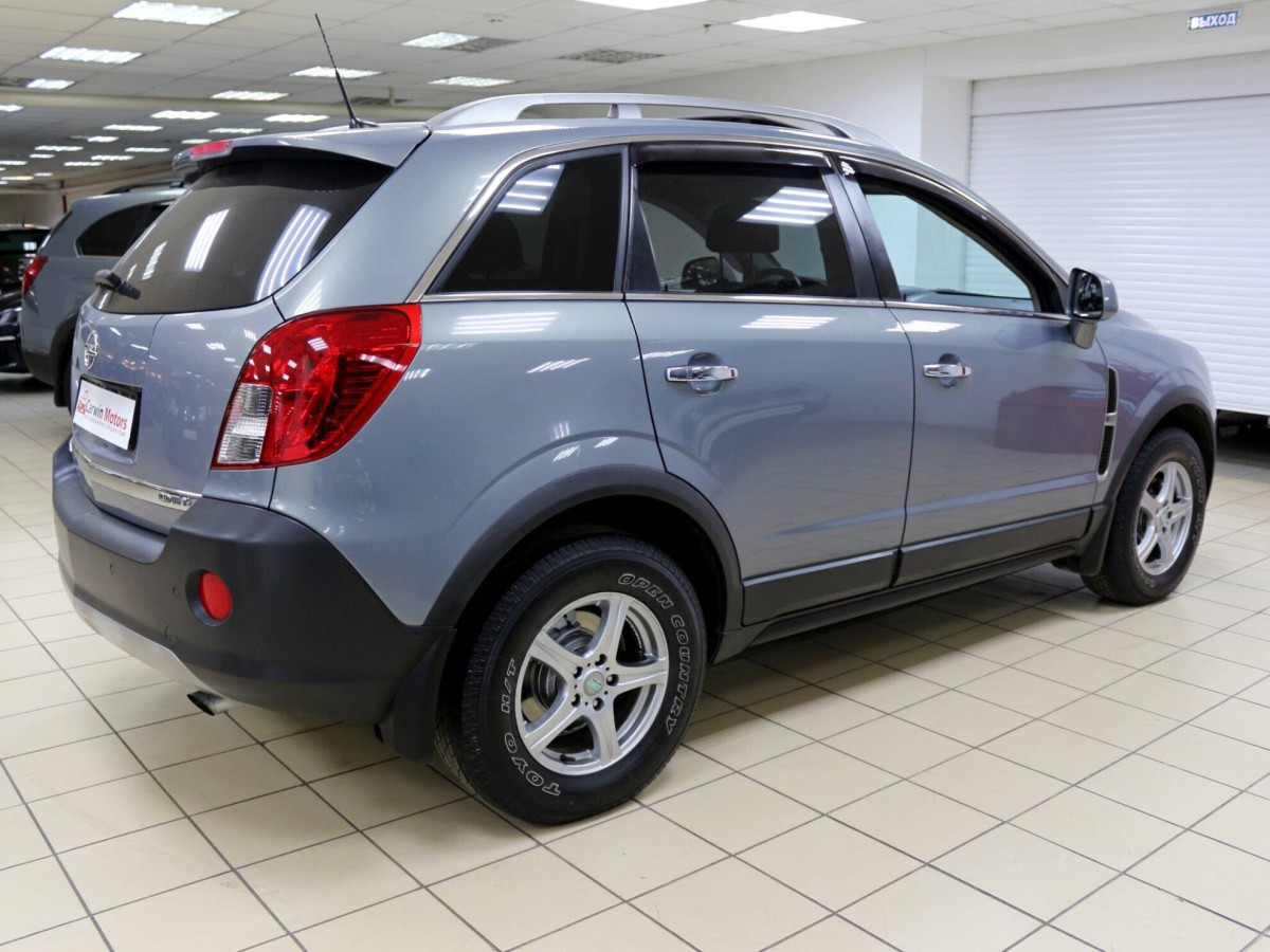 Opel Antara