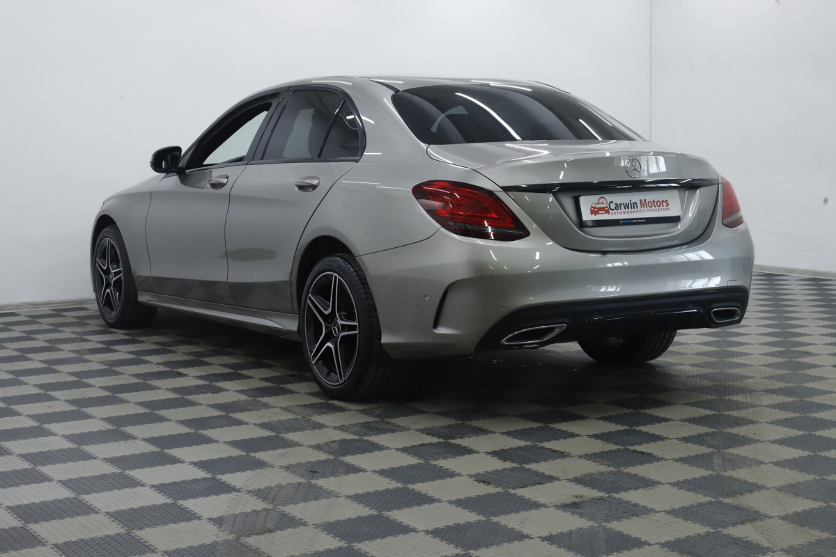 Mercedes-Benz C-Класс