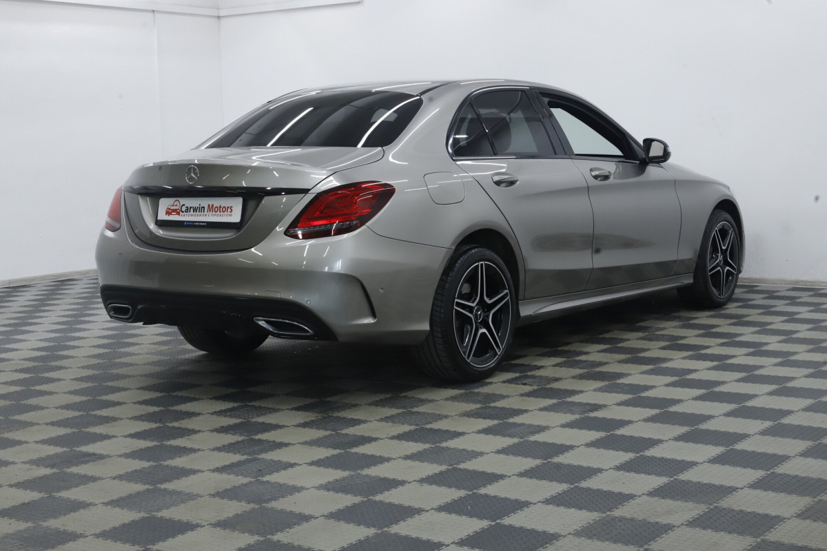 Mercedes-Benz C-Класс