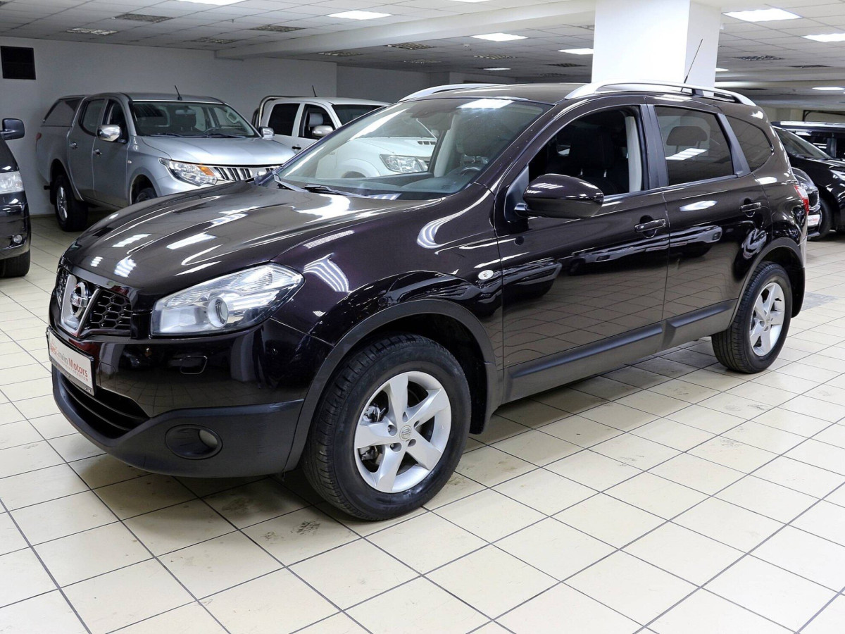 Nissan Qashqai+2