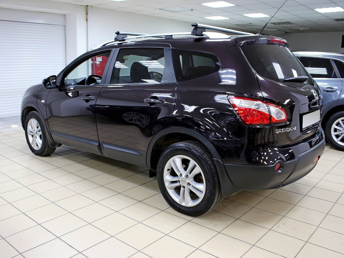 Nissan Qashqai+2