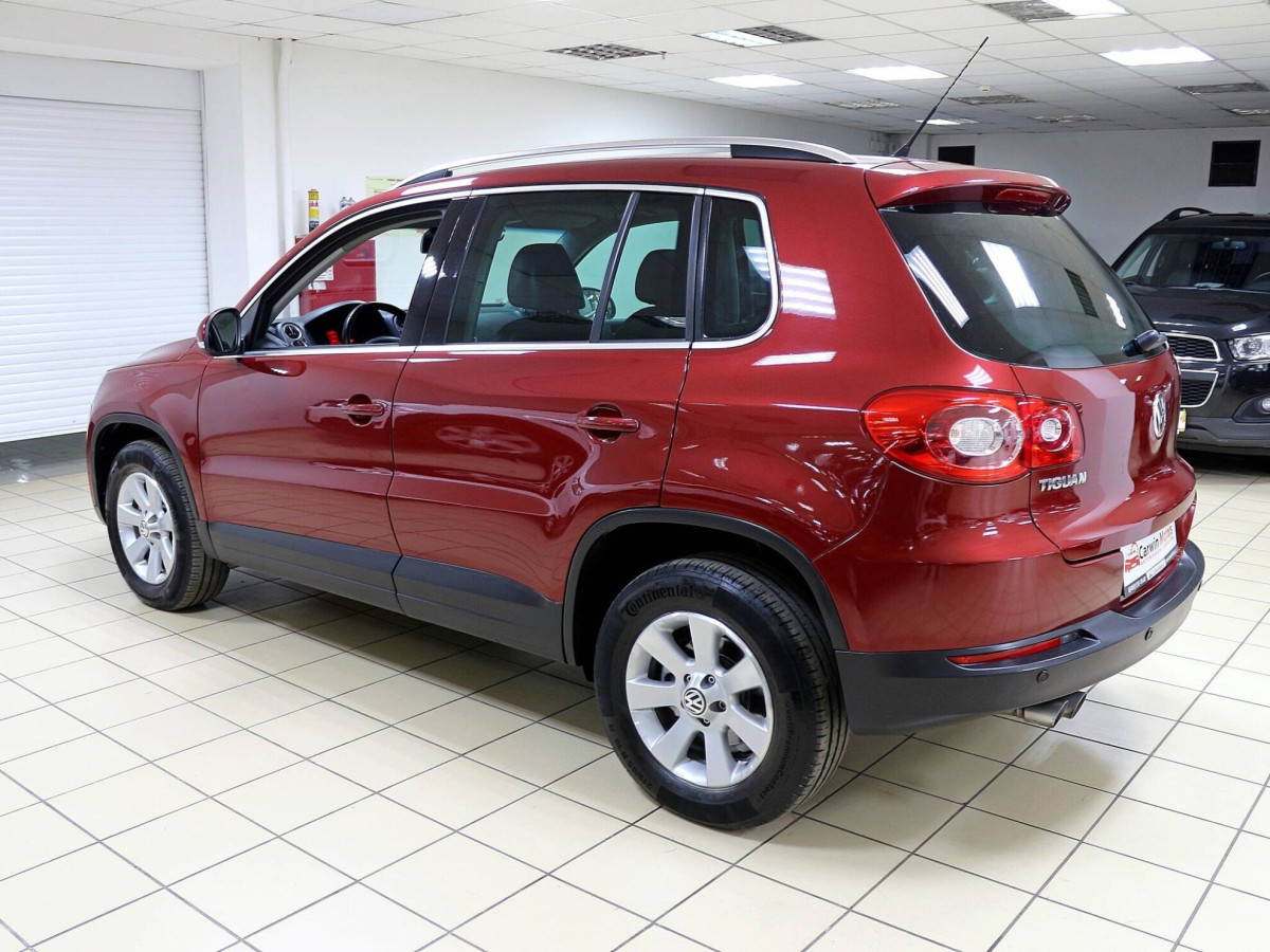 Volkswagen tiguan 2009