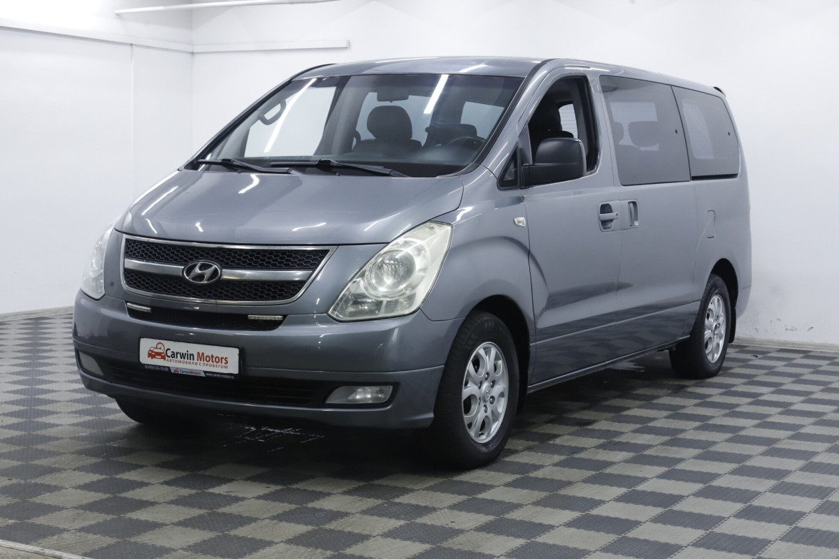 Hyundai Grand Starex