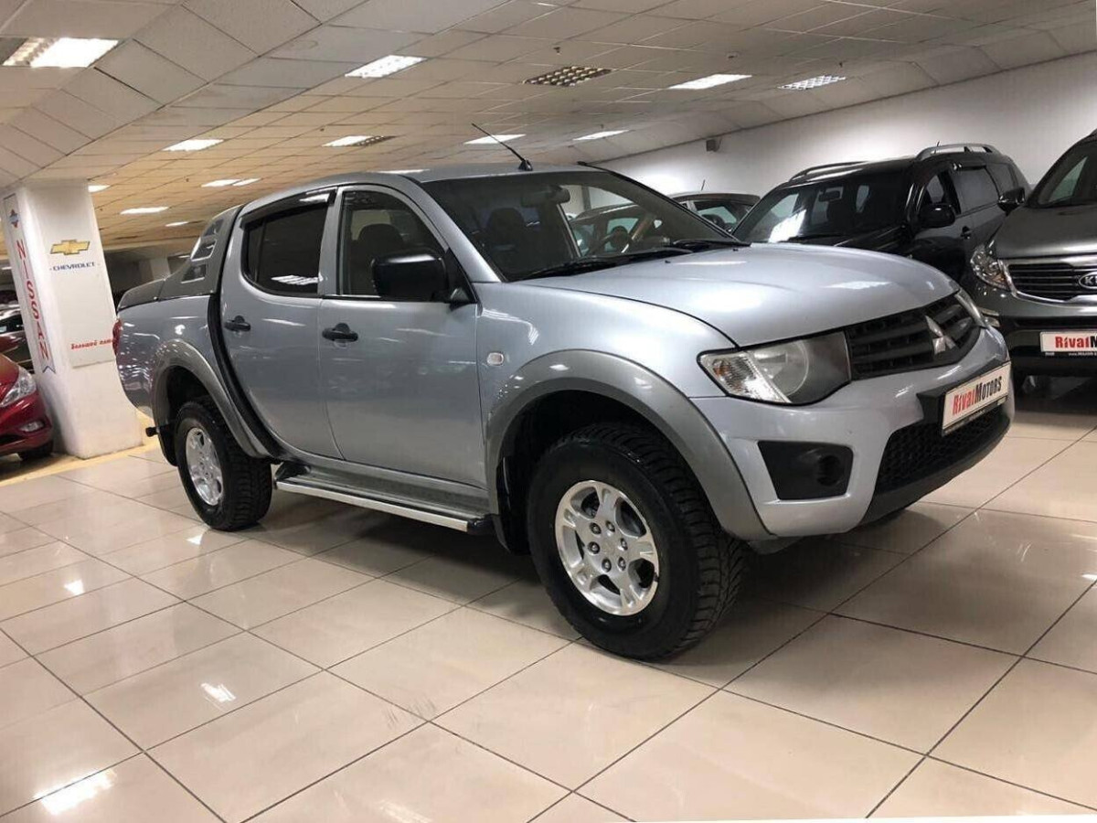 Mitsubishi L200