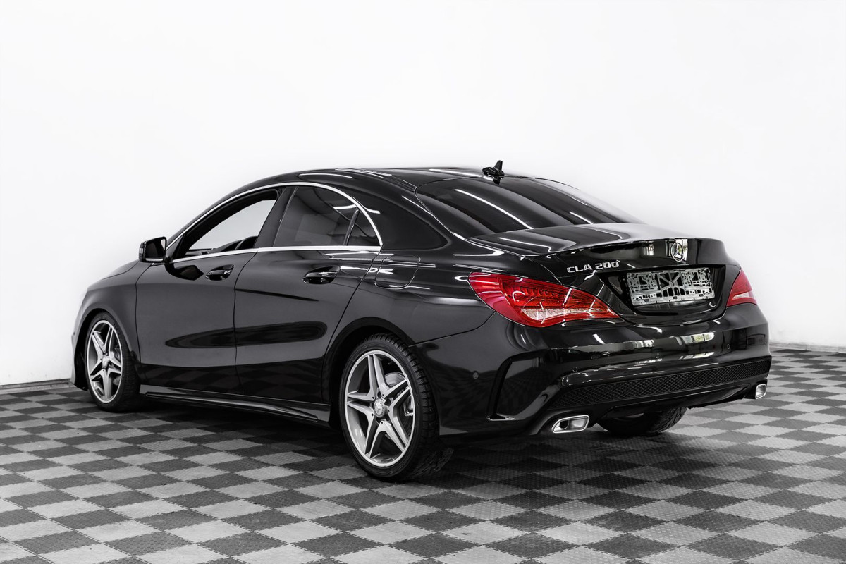 Mercedes-Benz CLA